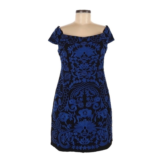 Foxiedox Embroidered Floral Royal Blue Cocktail Mini Dress Size 6 NWT Ornate - Picture 1 of 11